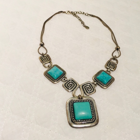 Jewelry - TURQUOISE With AZTEC Markings Costume Necklace